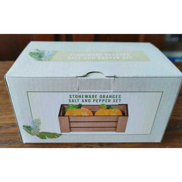 Cracker Barrel Boxed Ceramic 3x2in Orange Crate Salt & Pepper Set NOS - Picture 2 of 7